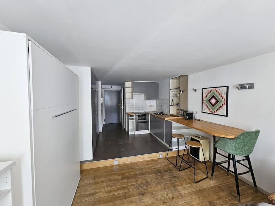 Cosy Studio 1 Apartment